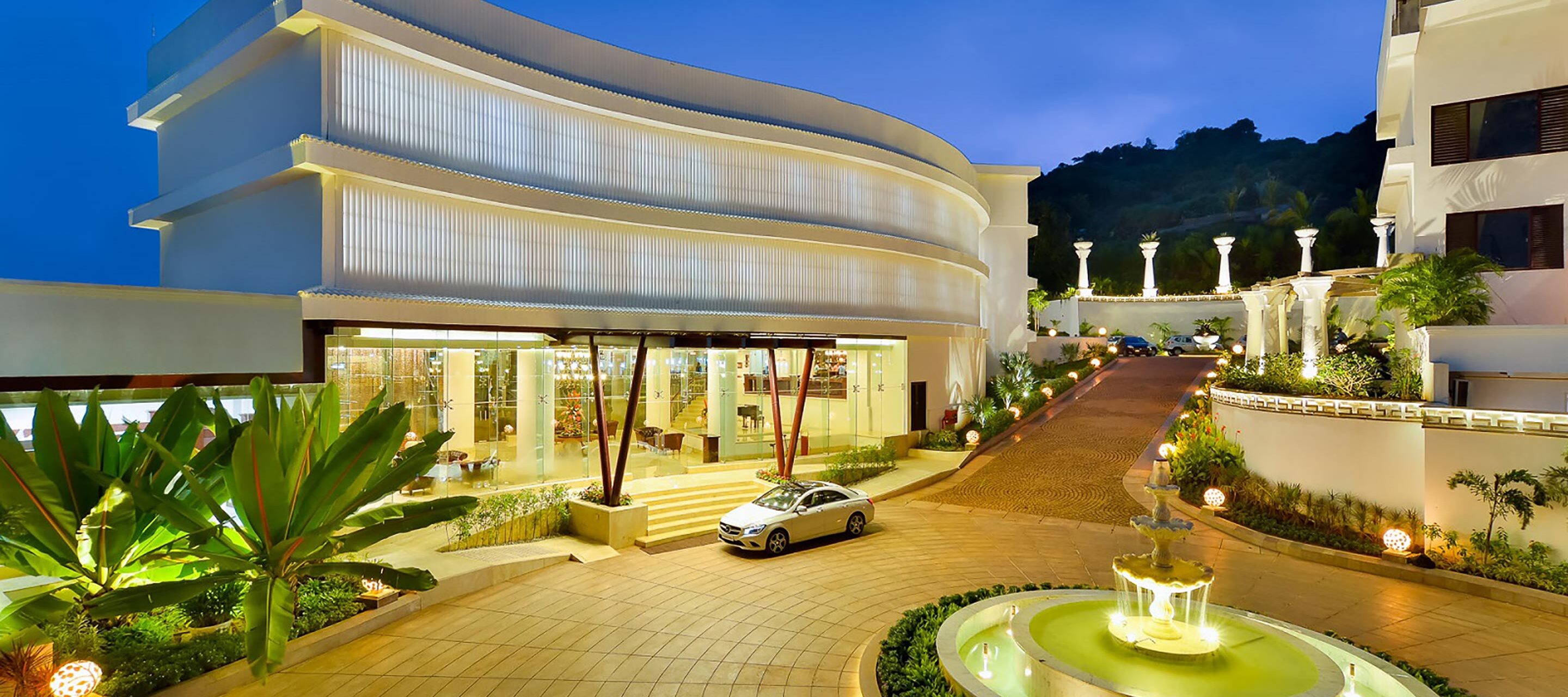 Park Regis Goa porche area